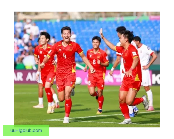 中国男足亚洲杯预选赛客场2比2战平越南 无缘提前出线仍保持晋级希望