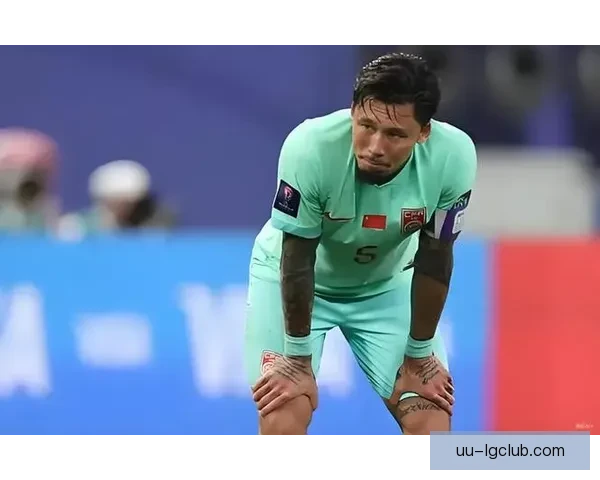 张琳芃国家队关键失误后公开致歉引热议反思国足防线老将责任担当